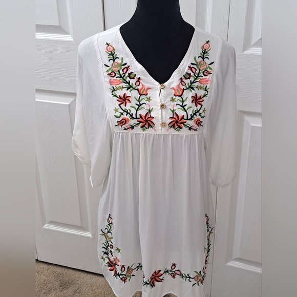 Boho Peasant Blouse With Embroidered Flowers - Picture 1 of 11